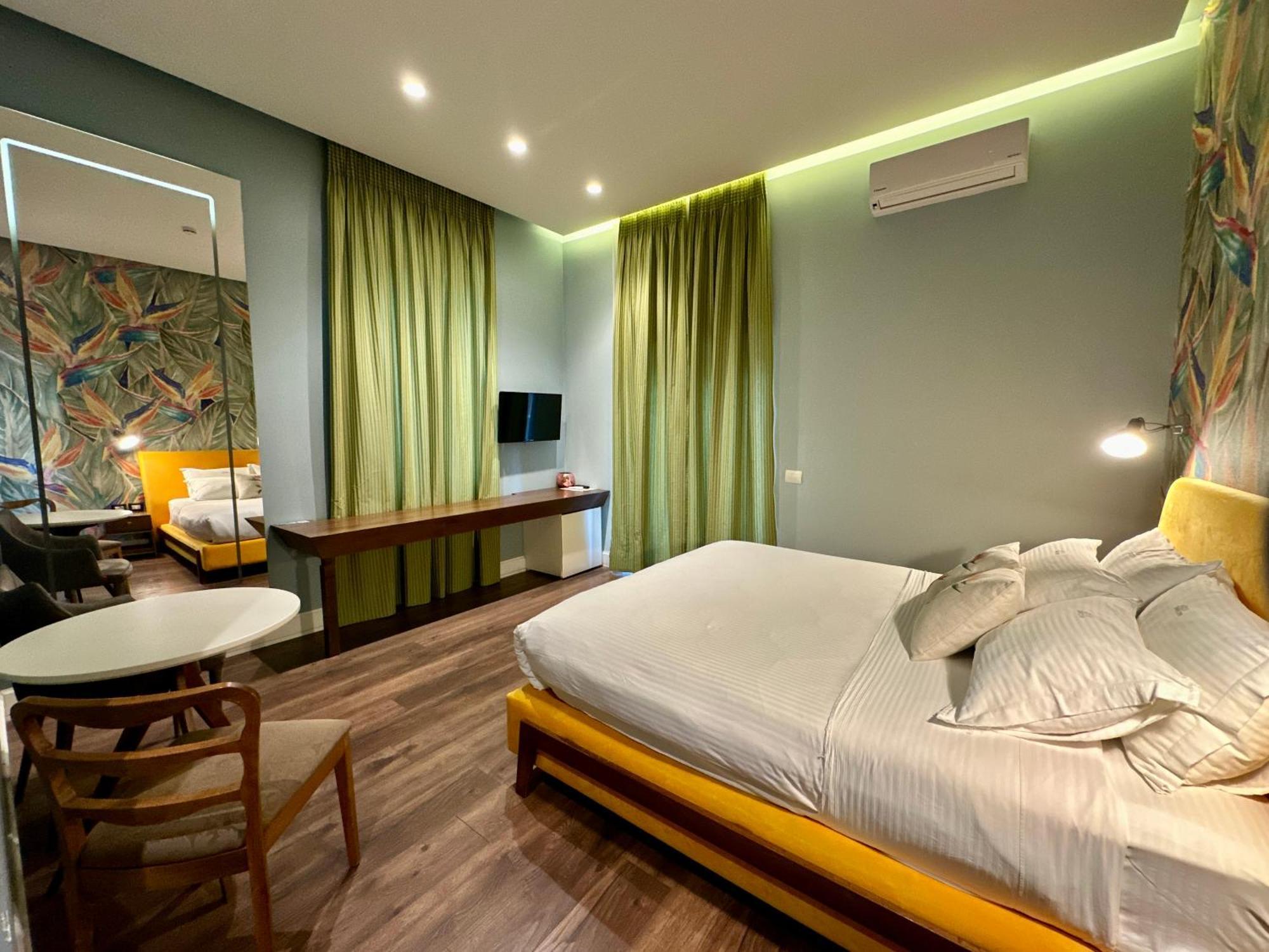 Le Palazzine Hotel Vlorë Eksteriør billede